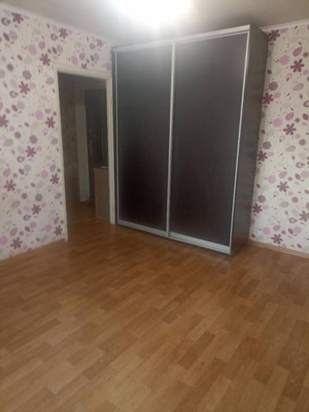 Продается однокомнатная квартира в Калининском районе, ул.Кадиевская